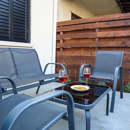 Apartamento Hiyam's - Margarita Gardens Pafos